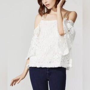 Bailey 44 Cold Shoulder Tusk Lace Top in White - M‎